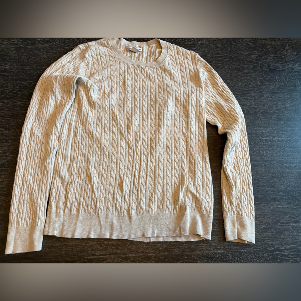 Amazon Essentials Beige Cable Knit Sweater